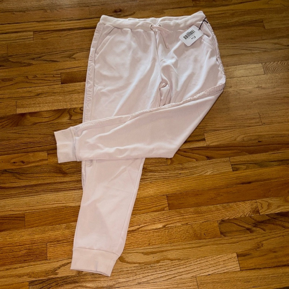 ZYIA Blush Emergence Soft Fabric Joggers Relaxed Fit